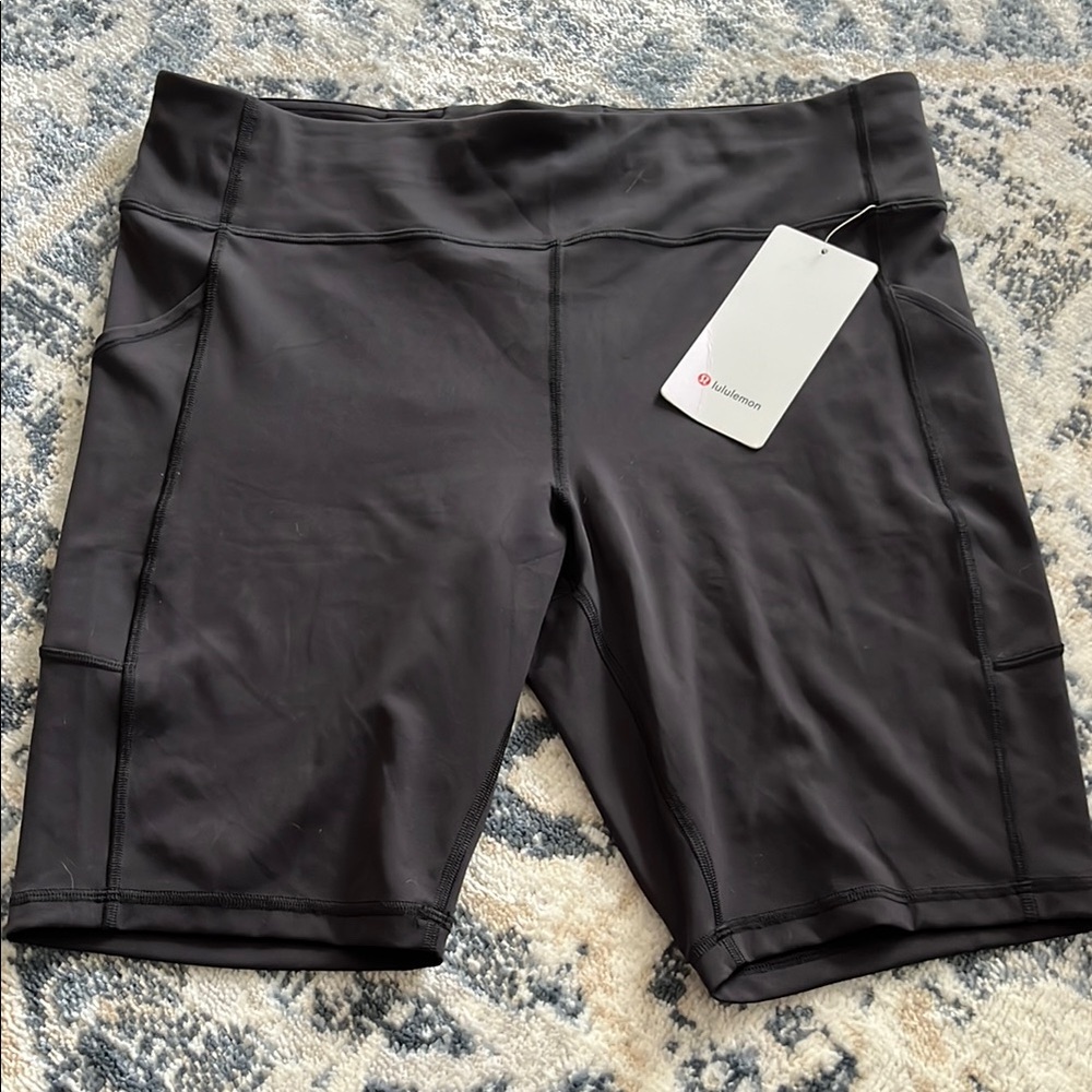 Lululemon Athletica Black Bike Shorts with Compression Fit